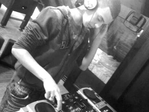 Rihanna Ft.David Guetta - Who That Chick (Dj NitayBeat Remix )