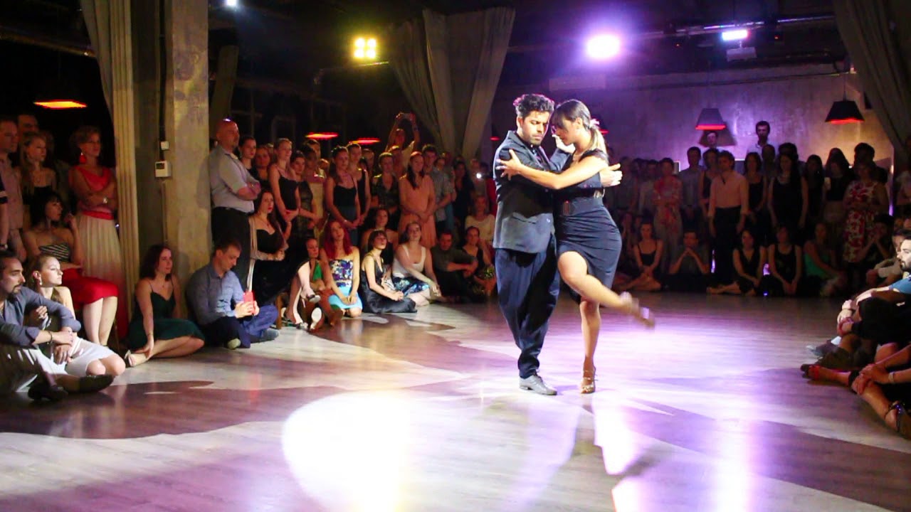 Rodrigo Fonti & Majo Martirena - 1