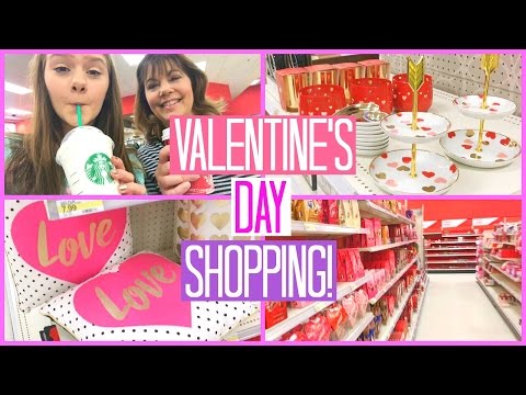 VALENTINE'S DAY SHOPPING AT TARGET! Target Valentine's Day Decor 2017! Video