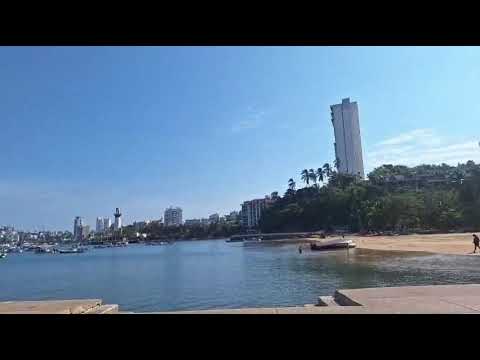 Playa, club de llates, en Acapulco 