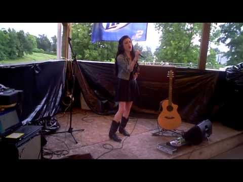Jenny Beth Willis Performs "Up To The Mountain" at WBKR's Battle for the Big O Auditions