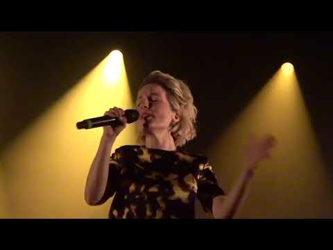 Jeanne Added - Look at Them (Live piano/voix) Paris, La Cigale - MaMA Festival 2023