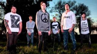 At the SkyLines  - The Amazing Atom v2 Feat  Kellin Quinn