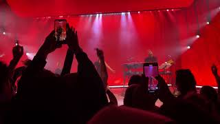 Robyn - Missing U - Live at Brooklyn Paramount NYC 2 Jan 2026