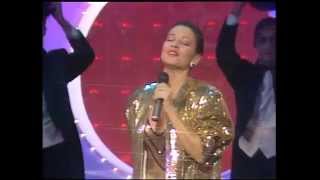 Paloma San Basilio "New York, New York"