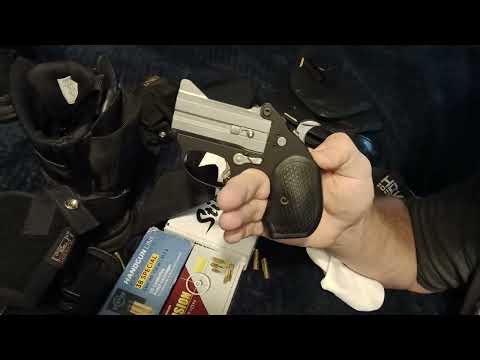 BOND ARMS Derringer LEGIT Backup Gun NPE Carry? Learn How to Run it .38 Stinger Ammo Select Holsters