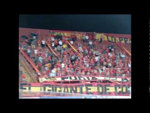"Imposibles" Barra: Fúria Roja • Club: Unión Española