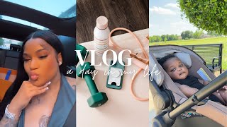 VLOG: A DAY IN THE LIFE OF A NEW MOM