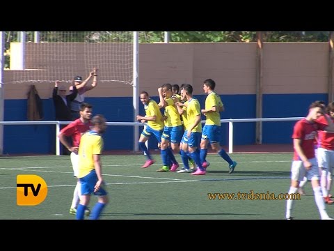 El CD Dénia suma tres puntos frente al Canals y sigue dependiendo de si mismos para jugar el Play O