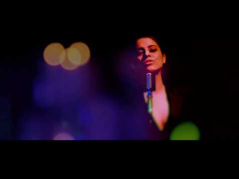 Clip Oficial - Meu Papo é Reto (Monique Kessous e Ney Matogrosso)