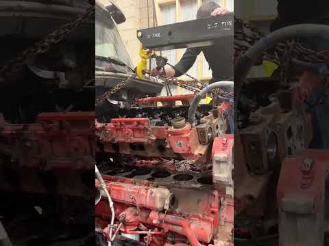 Remove Cylinder Head on Cummins X15 Engine #shorts