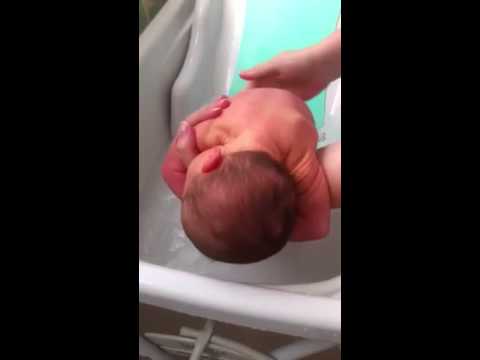 Ela não gosta de banho