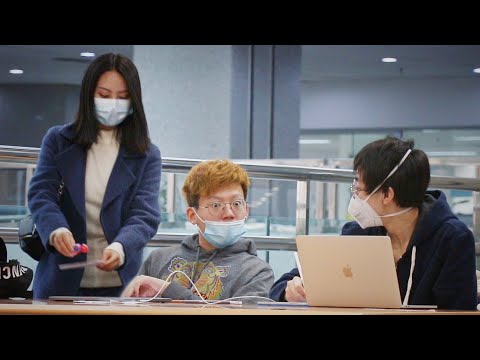 收到陌生人的小紙條，正在備戰考研的人睜大了眼睛