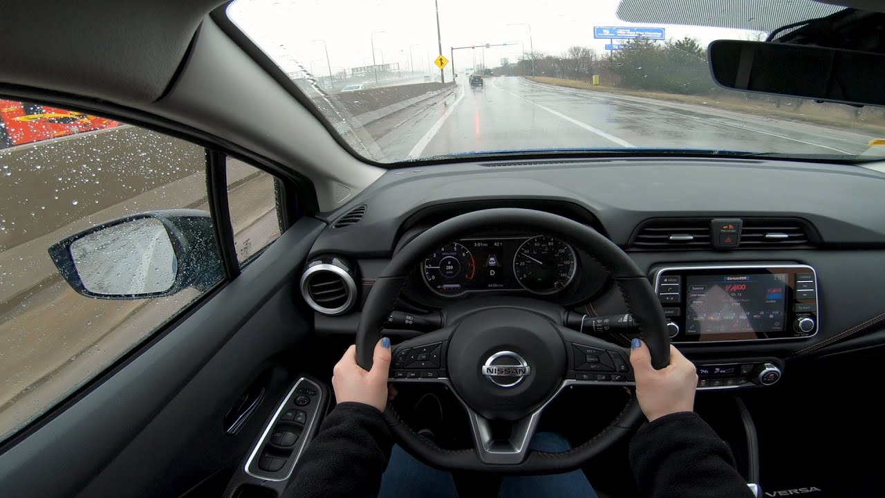 2020 Nissan Versa SR: Virtual Test Drive