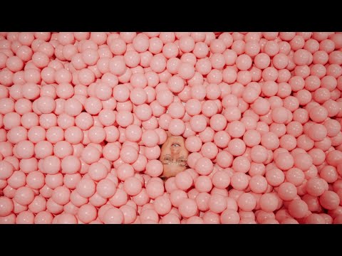 Iggi Tarn feat. J.BAC - Oasis (Directed by @derchesco_ & prod. Iggi Tarn)