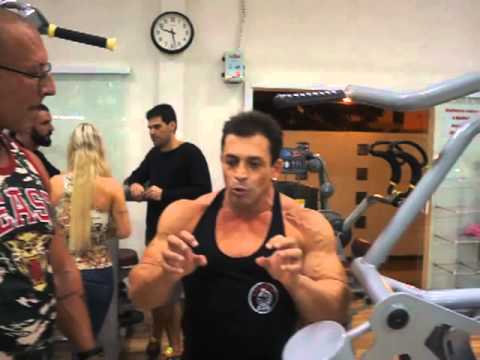 Sardinha treina e da dicas importante na Academia CPH - Waldemar Guimarães