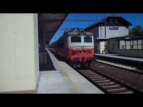 Odjezd vlaku Os 7323 (ČD 242.258) v mimořádném řazení - Planá u Mariánských Lázní, 19. 5. 2013