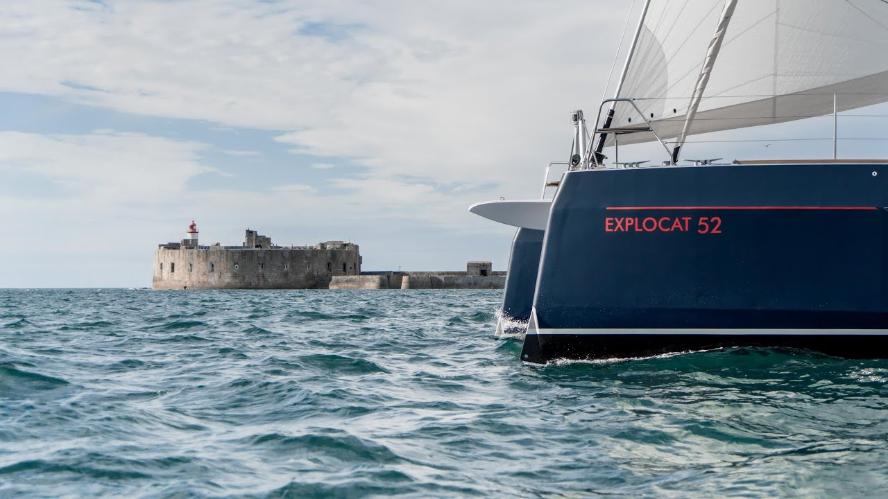 Garcia Explocat 52 sailing