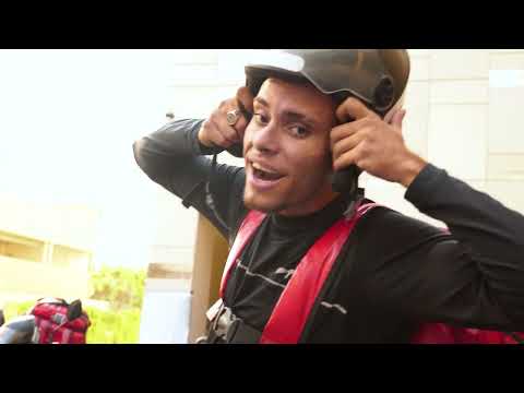 LITERATURA E POESIA MARGINAL COM GUERR44 - HOMENAGEM AOS ENTREGADORES