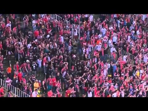 O gol de Kempes para o Joinville contra o Atlético MG pela 28ª rodada do Brasileirão 2015