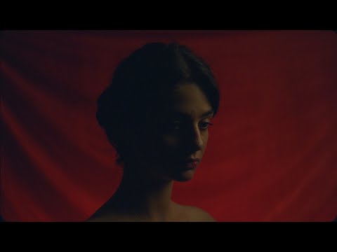 Video thumbnail for Curimo po asfaltu