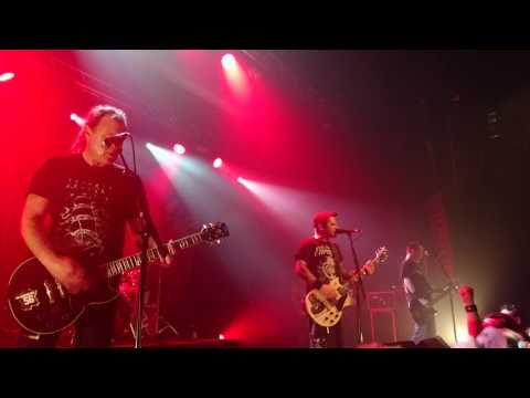 Tagada Jones - Vendredi 13 - St-Germain-en-Laye - 02/04/2017