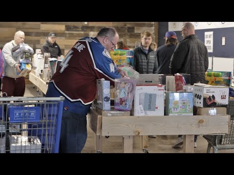 'Every Friday is Black Friday': Daily Deals bin store in Town of Tonawanda saving shoppers money