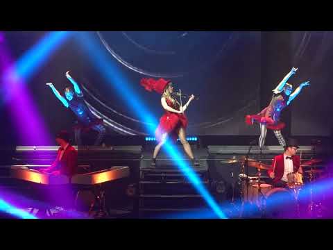 2019 12 20 Lindsey Stirling - Carol Of The Bells