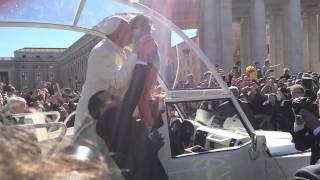 Papa Francesco Kissing Our Kiddos