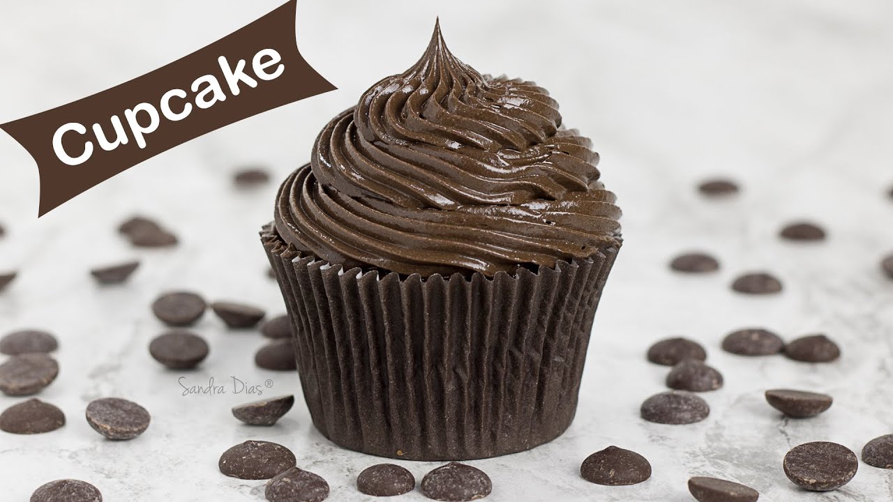Chocolate Cupcake Recipe And How To Apply The Filling | Sandra Dias Recipe