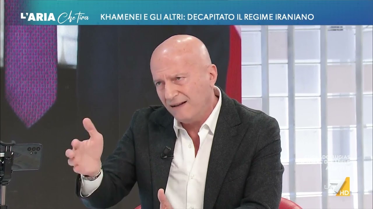 Iran, Minzolini: "Italia non ha un ruolo, se si sta in mezzo non si ha voce in capitolo"