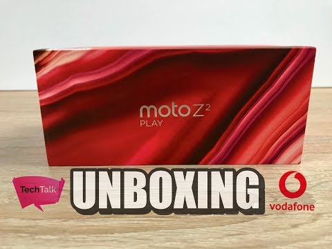 Motorola Moto Z2 Play Unboxing and Setup