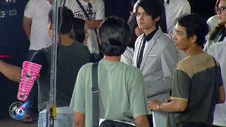 Download lagu Aliando Dikeroyok Crew Sinetron? - Cumicam 15 Oktober 2015 mp3