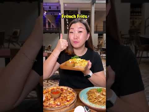 Baru aja mampir ke coffee shop terbesar di Bogor, dan wow banget! ☕✨ Siap bawa pulang cita rasa kopi yang bikin ketagi...
