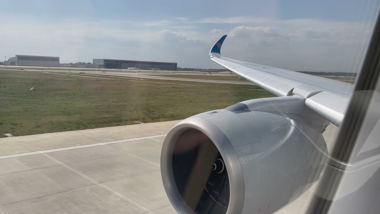 China Southern First/Business Class Lounge