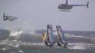 preview picture of video 'WINDSURFING WAVES LLICO CHILE yoyo'
