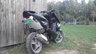 preview picture of video 'Yamaha Aerox 50cc Wheelie'