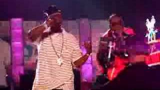 Hola Hovito!  Jay-Z performs on Hollywood Blvd