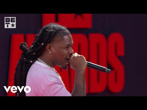 Capella Grey - GYALIS (Live From The BET Awards 2022 Red Carpet)