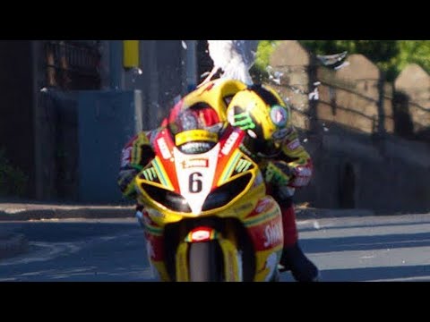 Isle Of Man #TT2022 Crash with a bird - Paul Jordan Crashes with a bird-