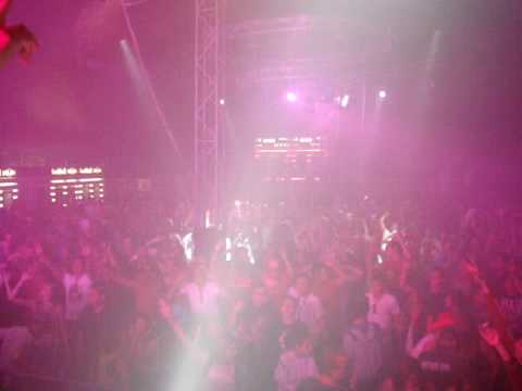 DJ Joeri @ closing "Tomorrowland 2009" La Rocca stage