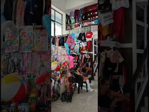 商店 shop 步行街 pedestrian street 小鎮 Ciego De Avila town 椰子島 Cayo Coco 古巴 Cuba 2025.6.12