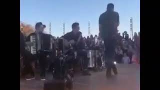 DVD Henrique e Juliano - Menos é Mais - 2018 Ao Vivo