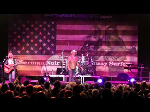 Sherman Noir & The Highway Surfers * I Cant Find The Answer ( live in Berlin)