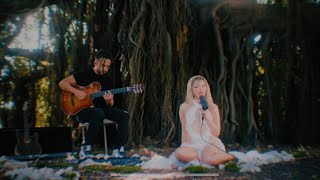 Download lagu Larissa Lambert - Chronosick (LIVE) [Unplugged Session] mp3