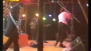 SINIESTRO TOTAL  - Musical Express directo 1983 TVE