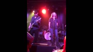 Dave Stewart and Martina McBride - "Every Single Night" - Nashville, TN (3/2/2016) - The Basement E