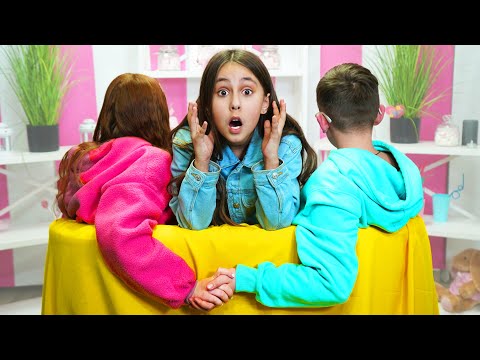 Fake Friend VS Real Friend || Funny situations at school by Amigos Forever