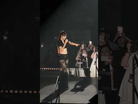 Blackpink Lisa Moonlit Floor (Kiss Me) Solo Dance Live in Hong Kong Fan Meetup Concert #Blackpink
