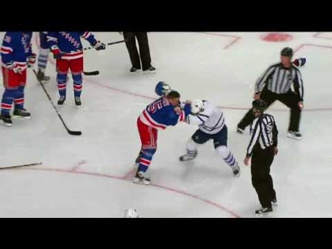 Mike Brown vs Kris Newbury - October 27, 2011